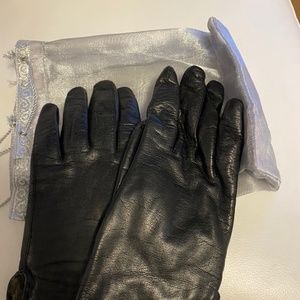Ladies leather gloves (small) - NEW
